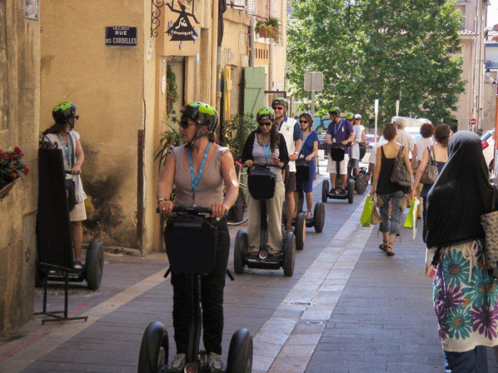 ecolomoving-balade-en-segway-gyropode-marseille-2
