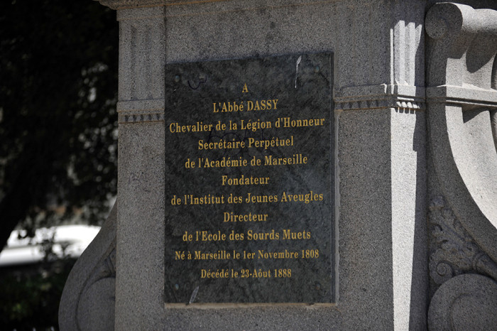 monument-a-l-abbe-dassy-alexandre-falguiere-parc-ouget-marseille-2