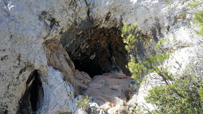 grottes-de-cortiou-calanques-de-marseille-3
