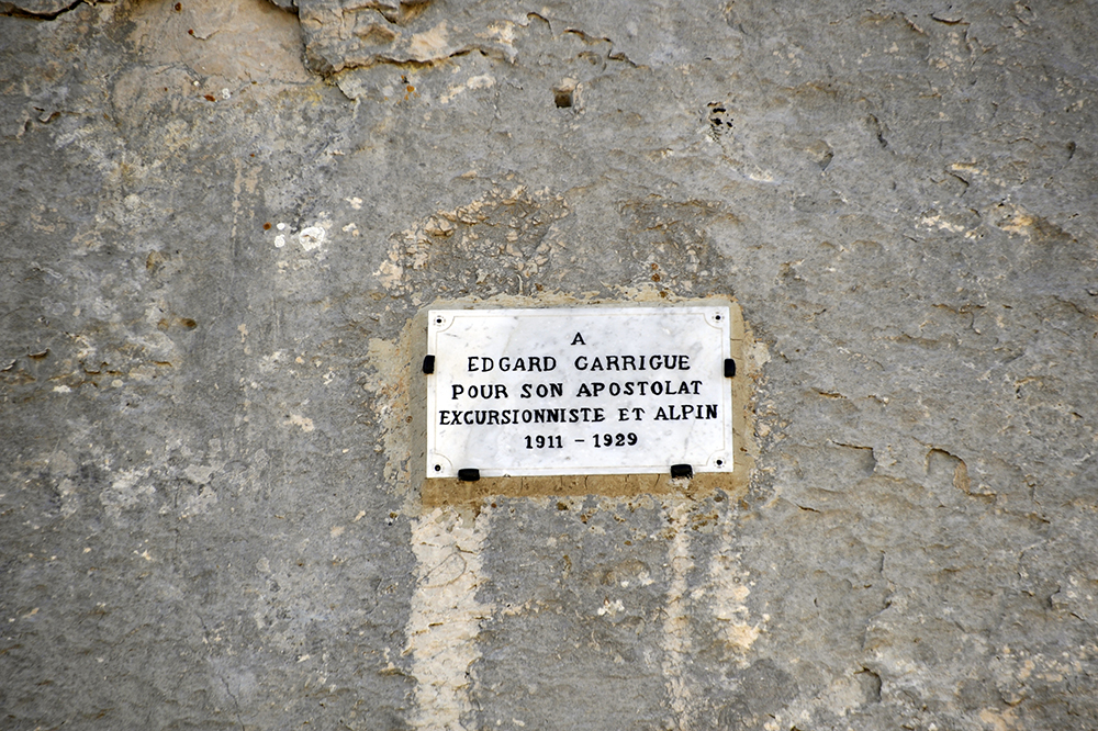 Plaque Hommage à Edgard Garrigue, Excursionnistes Marseillais
