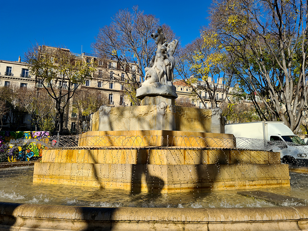 Fontaine des Danaïdes par Jean Hugues, 1893-1913 !