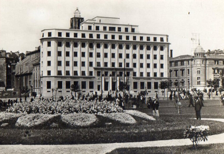 1 Place De L'hôtel Des Postes 13001 Marseille