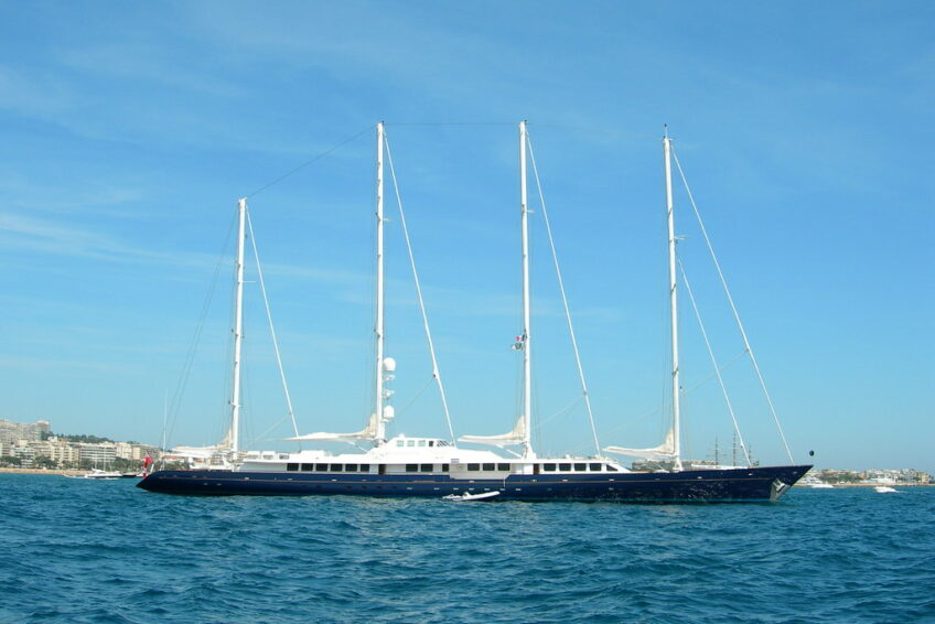 bernard tapie yacht