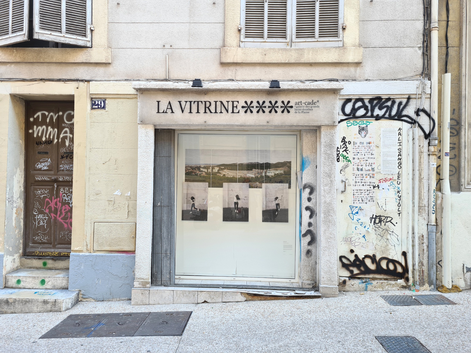 La Vitrine Art-Cade, Galerie Bains Douches la Plaine