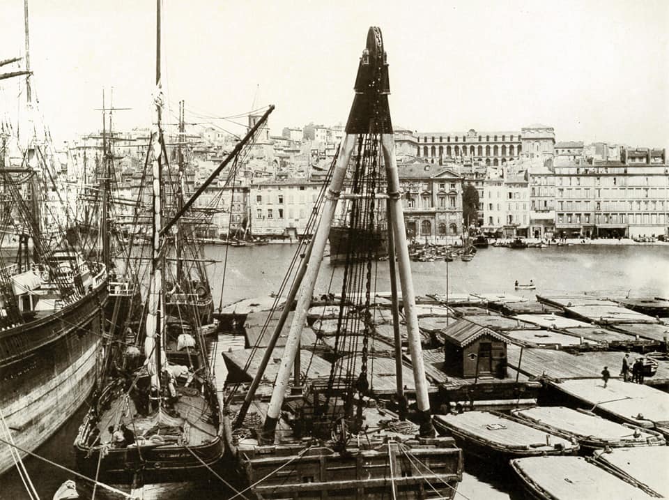 La machine à mâter du Vieux-Port de Marseille