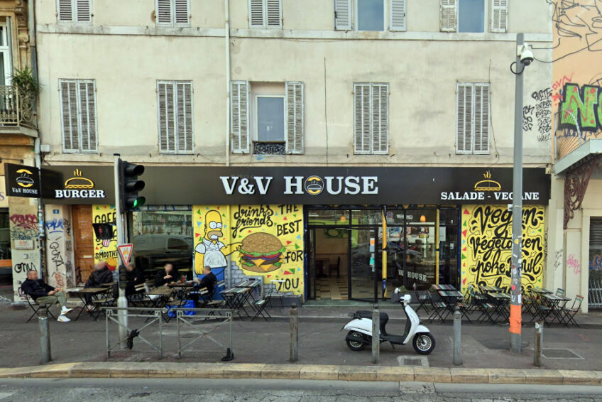 4 rue des trois frères Barthelemy, du primeur au fast food, Cours Julien, Marseille 4 rue des trois frères Barthelemy, du primeur au fast food, Cours Julien, Marseille