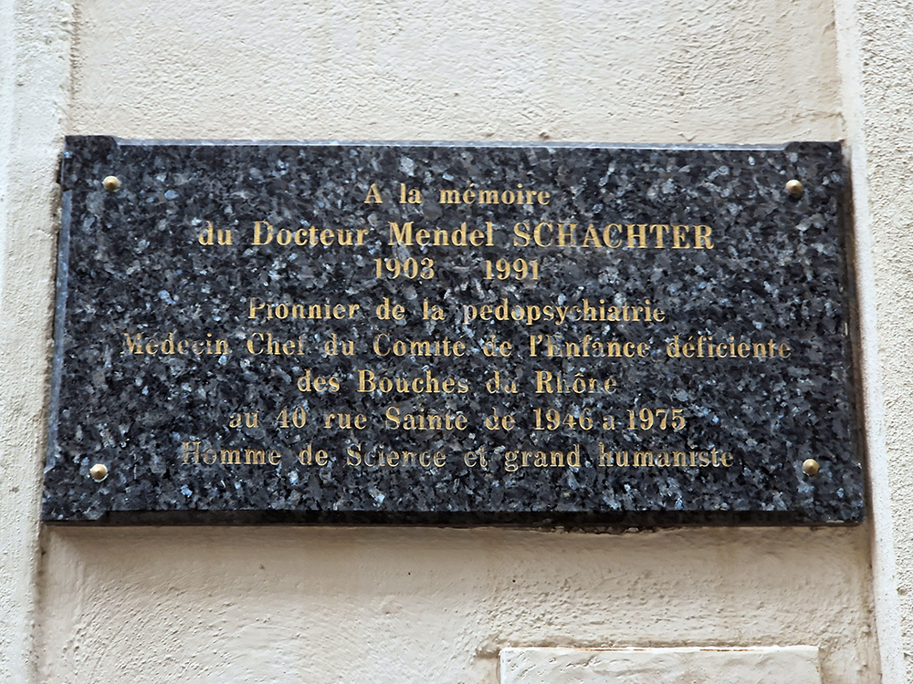 Plaque hommage au docteur Mendel Schachter