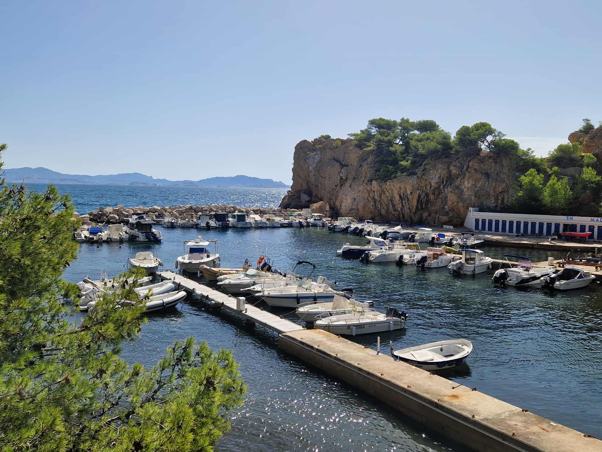 Calanque et Port de la Madrague de Gignac, Ensuès