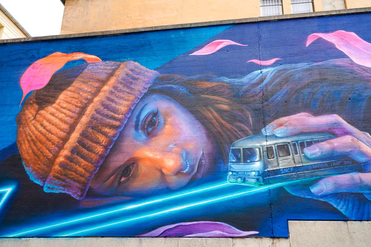 Fresque Marseille Saint-Charles 360°, Méta 2