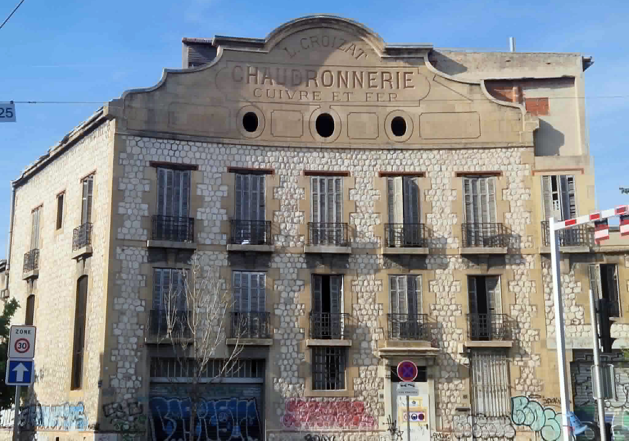 L.Croizat Chaudronnerie et le Centre Culturel Méditerranéen de Marseille