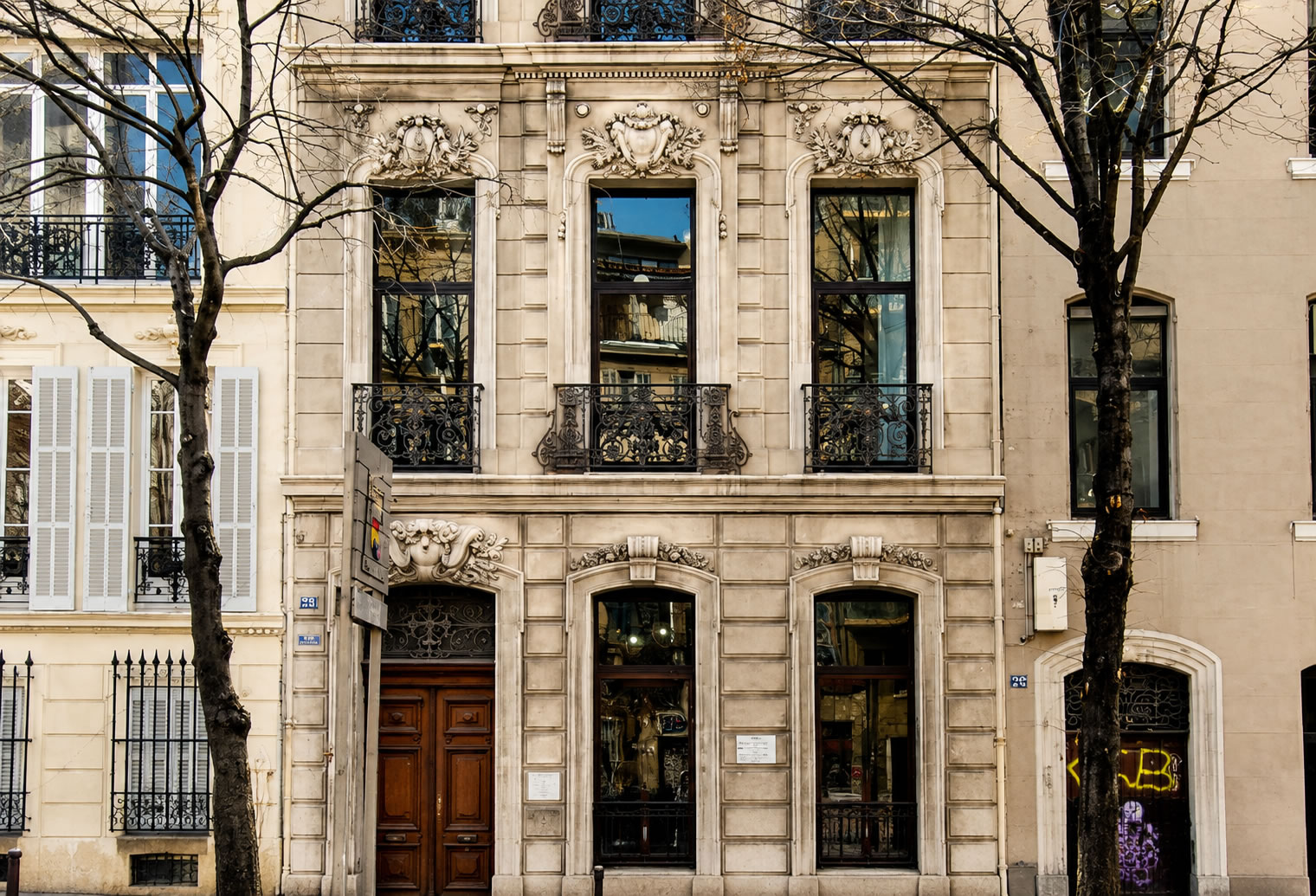 Siège de la Société philanthropique des commis et employés de la ville de Marseille, 1848, Le QG des Eco-acteurs
