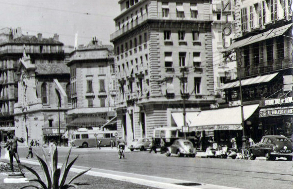 Au Brûleur de Loups, café des exilés et des surréalistes